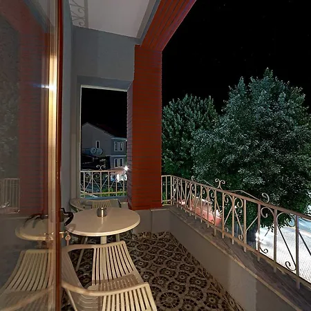 Lako Hotel