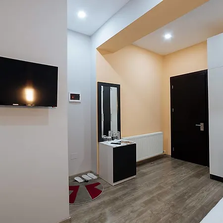 Lako Hotel