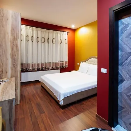 Lako Hotel Korce