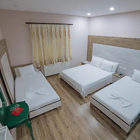 Lako Hotel Korce