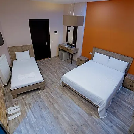 Lako Hotel
