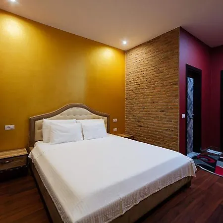 Hotel Lako 4*